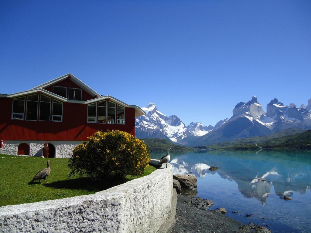 Hosteria Pehoe Torres del Paine National Park Exterior photo